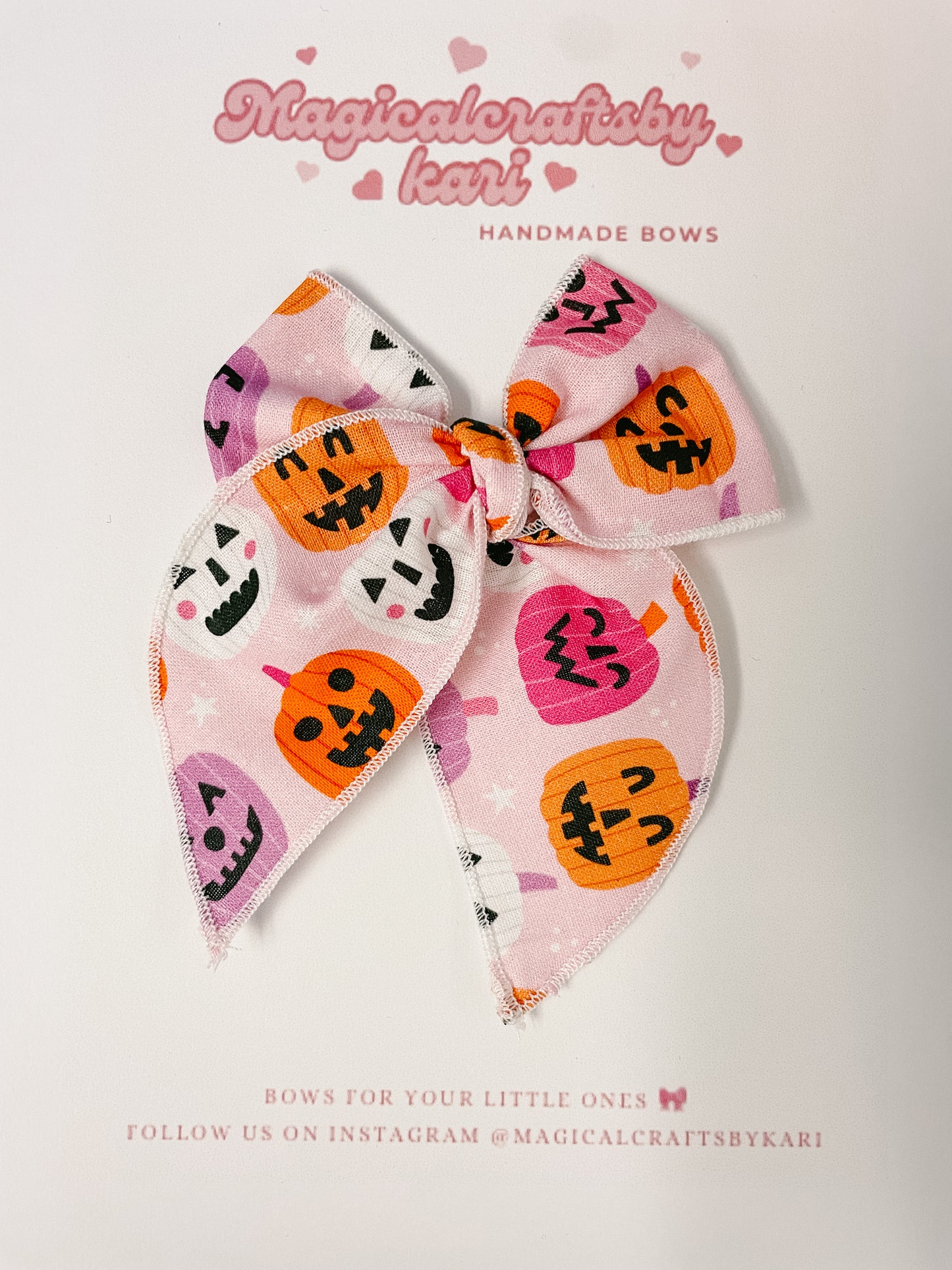 Girly pumpkins 🎃 💗