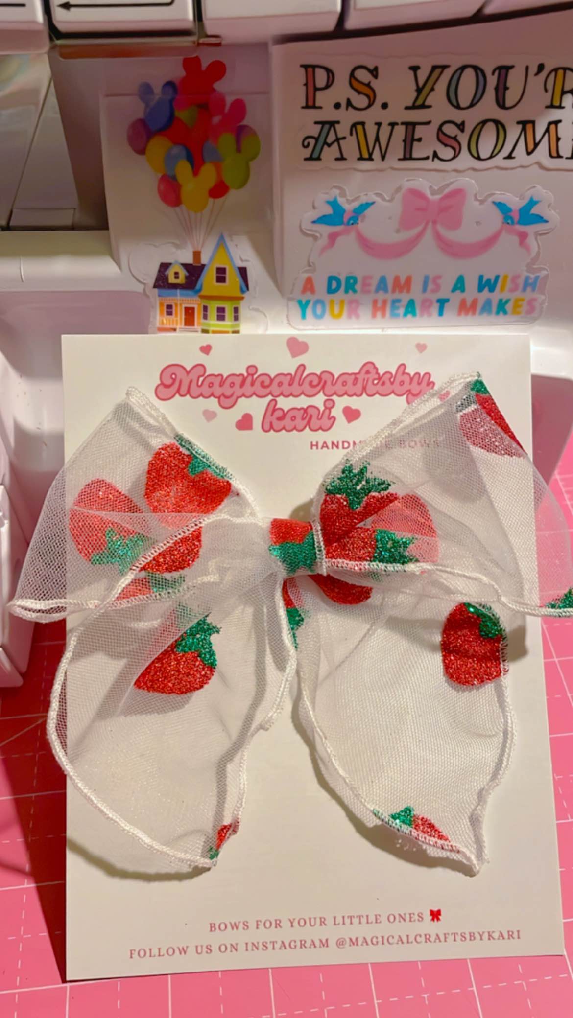 Strawberry Lace Fable Bow