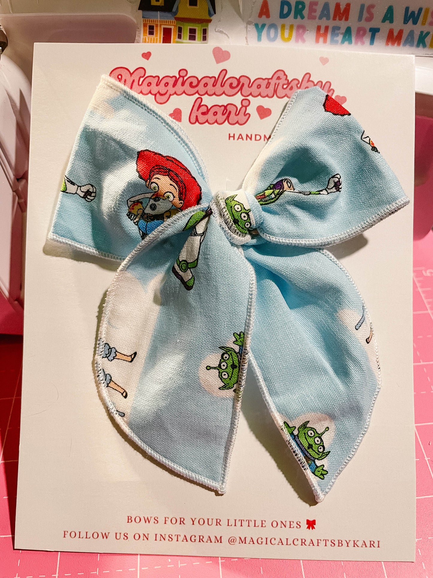Buzz and Jessie Fable Bow