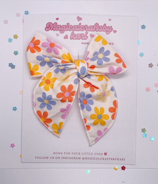 Floral bow