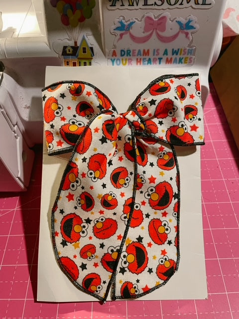 Elmo Fable Bow
