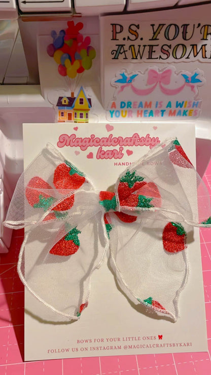 Strawberry Lace Fable Bow